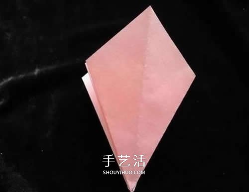 手工折疊百合花圖解 簡(jiǎn)單紙百合的折法步驟 -  rpnrmr.com