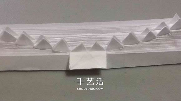 鯊魚嘴的折紙方法圖解 怎么折鯊魚嘴步驟圖 -  rpnrmr.com
