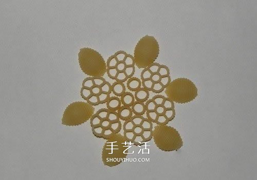 意大利面制作雪花掛飾 自制意大利面雪花方法 -  rpnrmr.com
