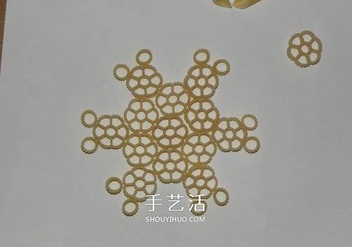 意大利面制作雪花掛飾 自制意大利面雪花方法 -  rpnrmr.com