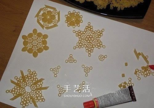 意大利面制作雪花掛飾 自制意大利面雪花方法 -  rpnrmr.com