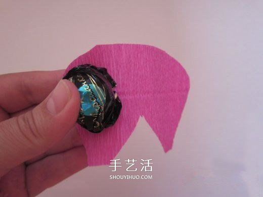 皺紋紙?zhí)枪ǖ淖龇?皺紋紙玫瑰花手工制作 -  rpnrmr.com