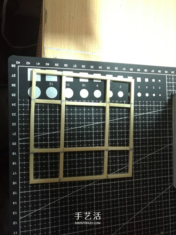 竹簽手工制作埃菲爾鐵塔模型的詳細(xì)圖解教程 -  rpnrmr.com