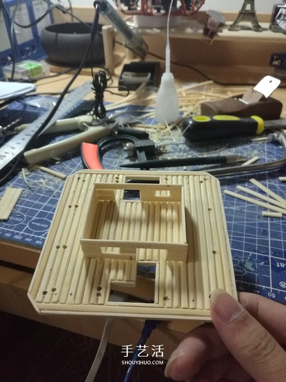 竹簽手工制作埃菲爾鐵塔模型的詳細(xì)圖解教程 -  rpnrmr.com