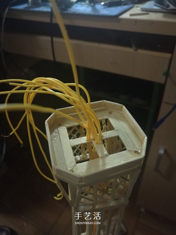 竹簽手工制作埃菲爾鐵塔模型的詳細(xì)圖解教程 -  rpnrmr.com