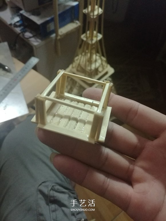 竹簽手工制作埃菲爾鐵塔模型的詳細(xì)圖解教程 -  rpnrmr.com