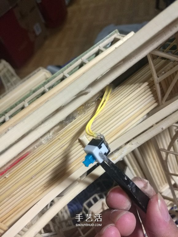 竹簽手工制作埃菲爾鐵塔模型的詳細(xì)圖解教程 -  rpnrmr.com