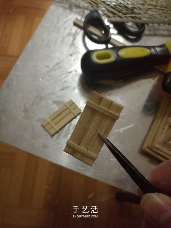 竹簽手工制作埃菲爾鐵塔模型的詳細(xì)圖解教程 -  rpnrmr.com