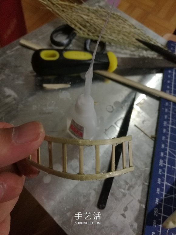 竹簽手工制作埃菲爾鐵塔模型的詳細(xì)圖解教程 -  rpnrmr.com