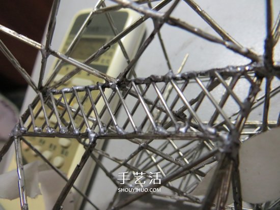 大頭針制作埃菲爾鐵塔 金屬版埃菲爾鐵塔模型DIY -  rpnrmr.com