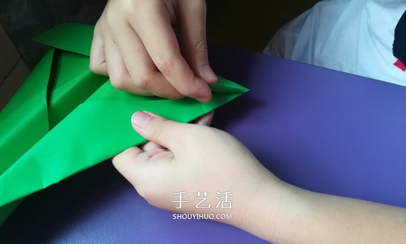 八歲小男孩的折紙分享 折紙戰(zhàn)斗機(jī)的圖解教程 -  rpnrmr.com