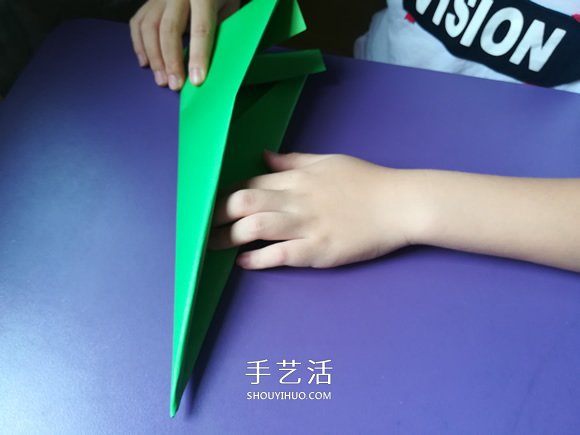 八歲小男孩的折紙分享 折紙戰(zhàn)斗機(jī)的圖解教程 -  rpnrmr.com