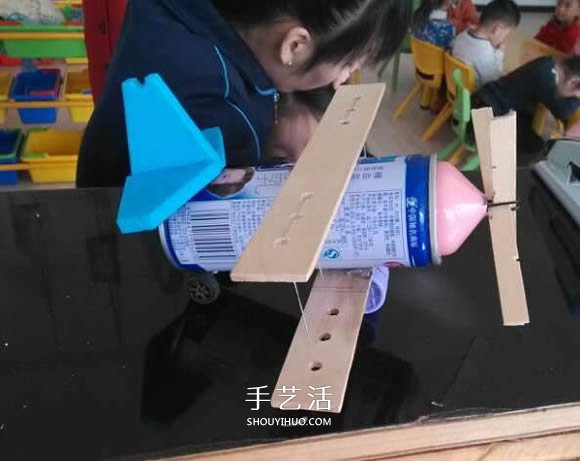 露露瓶子廢物利用 DIY手工制作飛機模型圖片 -  rpnrmr.com