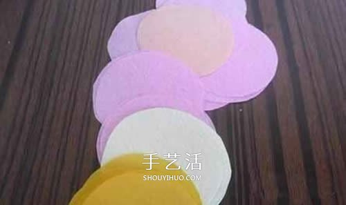 手揉紙康乃馨的制作 母親節(jié)康乃馨DIY圖解 -  rpnrmr.com