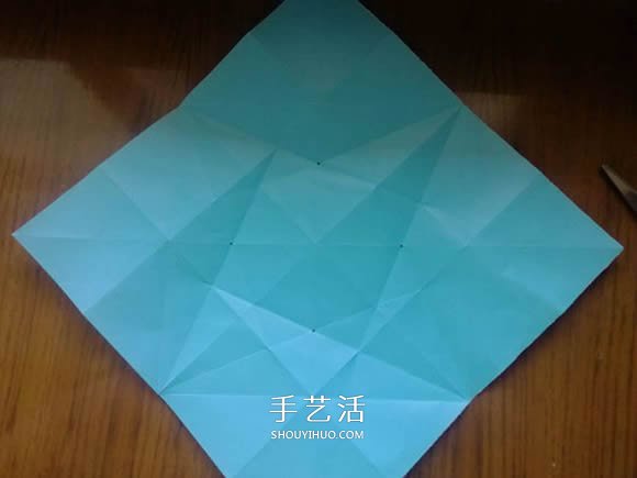 八瓣菊花的折法圖解 重陽節(jié)立體菊花折紙教程 -  rpnrmr.com