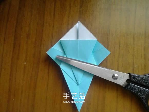 八瓣菊花的折法圖解 重陽節(jié)立體菊花折紙教程 -  rpnrmr.com