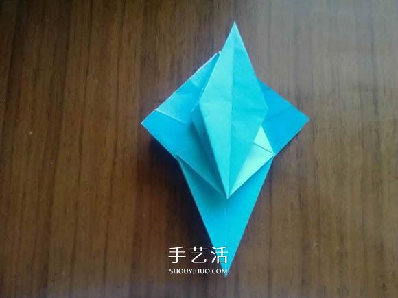 八瓣菊花的折法圖解 重陽節(jié)立體菊花折紙教程 -  rpnrmr.com