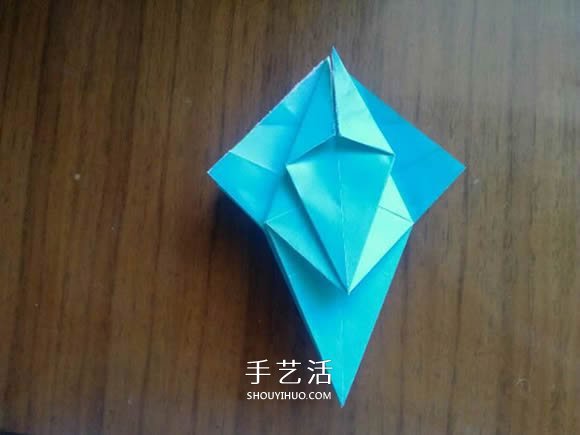 八瓣菊花的折法圖解 重陽節(jié)立體菊花折紙教程 -  rpnrmr.com