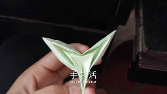 立體樹(shù)苗的折法圖解 折紙樹(shù)苗的方法步驟圖 -  rpnrmr.com