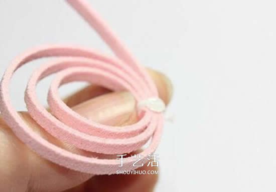 羊皮絨制作蝸牛發(fā)卡圖解 可愛又美麗發(fā)飾DIY -  rpnrmr.com