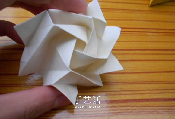 折紙福山玫瑰折法圖解 福山玫瑰花的折法步驟 -  rpnrmr.com