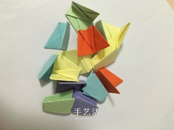彩虹棒棒糖的折法圖解 兒童折紙棒棒糖的方法 -  rpnrmr.com