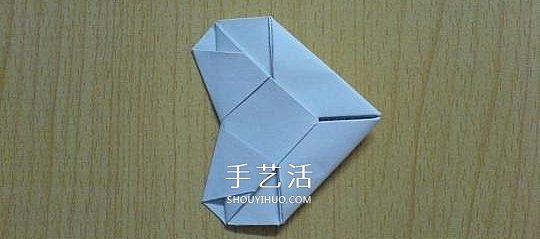 簡單心形折紙圖解教程 手工桃心的折法步驟 -  rpnrmr.com