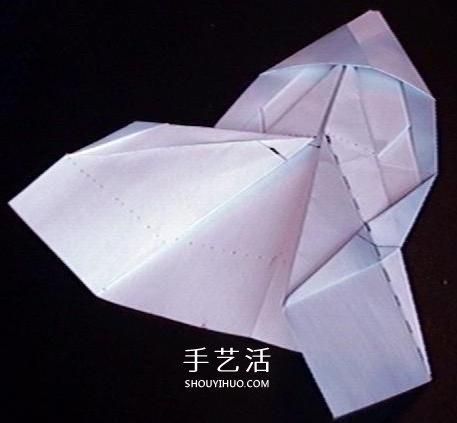 復(fù)仇者紙飛機(jī)的折法 折紙戰(zhàn)斗機(jī)的詳細(xì)圖解 -  rpnrmr.com