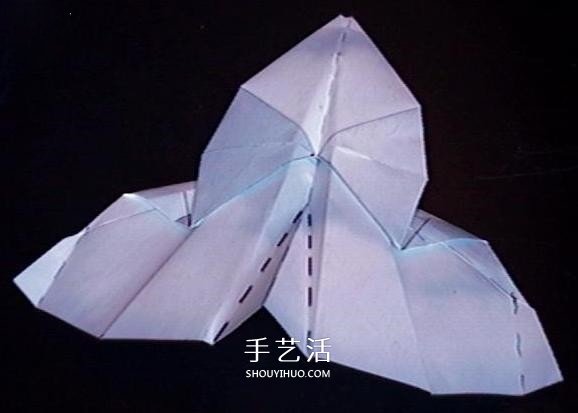復(fù)仇者紙飛機(jī)的折法 折紙戰(zhàn)斗機(jī)的詳細(xì)圖解 -  rpnrmr.com