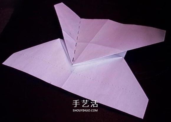 復(fù)仇者紙飛機(jī)的折法 折紙戰(zhàn)斗機(jī)的詳細(xì)圖解 -  rpnrmr.com