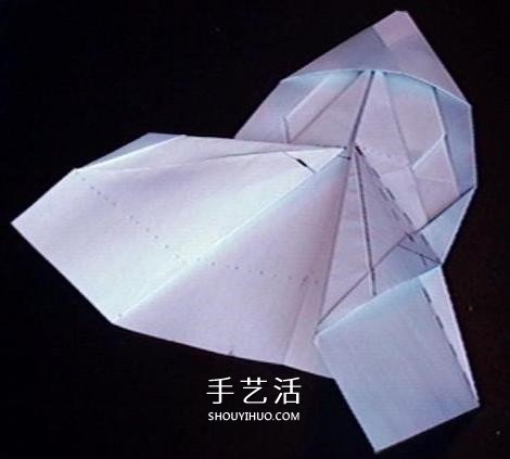 復(fù)仇者紙飛機(jī)的折法 折紙戰(zhàn)斗機(jī)的詳細(xì)圖解 -  rpnrmr.com