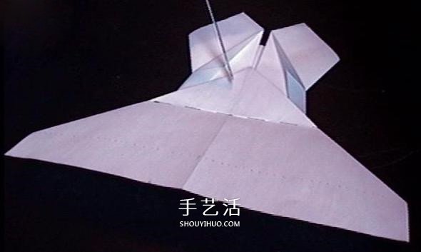復(fù)仇者紙飛機(jī)的折法 折紙戰(zhàn)斗機(jī)的詳細(xì)圖解 -  rpnrmr.com