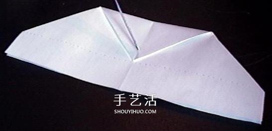 復(fù)仇者紙飛機(jī)的折法 折紙戰(zhàn)斗機(jī)的詳細(xì)圖解 -  rpnrmr.com