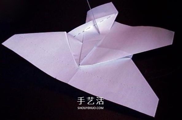 復(fù)仇者紙飛機(jī)的折法 折紙戰(zhàn)斗機(jī)的詳細(xì)圖解 -  rpnrmr.com