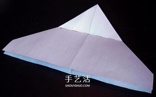 復(fù)仇者紙飛機(jī)的折法 折紙戰(zhàn)斗機(jī)的詳細(xì)圖解 -  rpnrmr.com