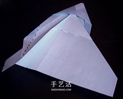 復(fù)仇者紙飛機(jī)的折法 折紙戰(zhàn)斗機(jī)的詳細(xì)圖解 -  rpnrmr.com
