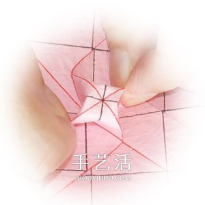 好看紙玫瑰的詳細(xì)疊法 手工玫瑰花怎么折圖解 -  rpnrmr.com