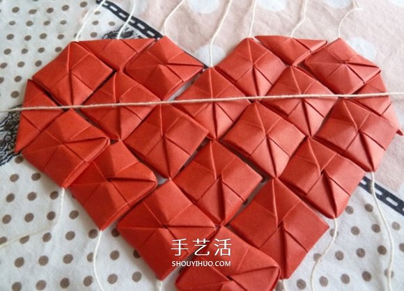 線穿浪漫愛(ài)心的折法 創(chuàng)意情人節(jié)愛(ài)心折紙圖解 -  rpnrmr.com