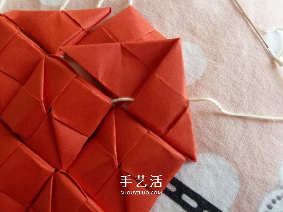 線穿浪漫愛(ài)心的折法 創(chuàng)意情人節(jié)愛(ài)心折紙圖解 -  rpnrmr.com