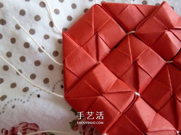 線穿浪漫愛(ài)心的折法 創(chuàng)意情人節(jié)愛(ài)心折紙圖解 -  rpnrmr.com