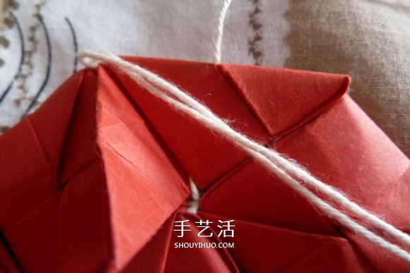 線穿浪漫愛(ài)心的折法 創(chuàng)意情人節(jié)愛(ài)心折紙圖解 -  rpnrmr.com