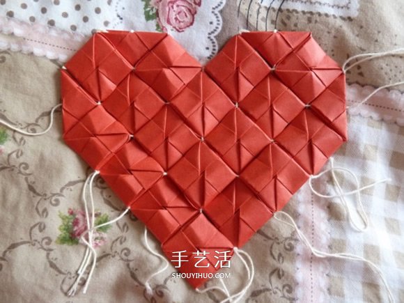 線穿浪漫愛(ài)心的折法 創(chuàng)意情人節(jié)愛(ài)心折紙圖解 -  rpnrmr.com