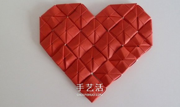 線穿浪漫愛(ài)心的折法 創(chuàng)意情人節(jié)愛(ài)心折紙圖解 -  rpnrmr.com