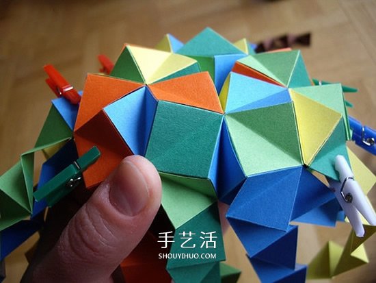 紙球的折法步驟圖片 折紙彩球的詳細(xì)步驟圖 -  rpnrmr.com