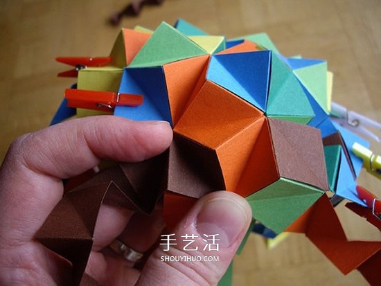 紙球的折法步驟圖片 折紙彩球的詳細(xì)步驟圖 -  rpnrmr.com