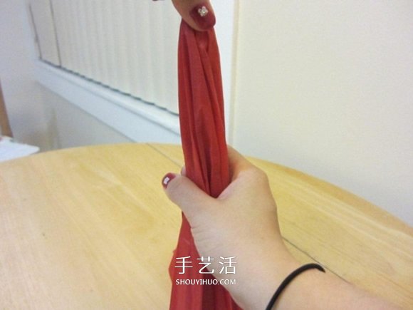 康乃馨怎么折詳細圖解 母親節(jié)康乃馨折紙教程 -  rpnrmr.com