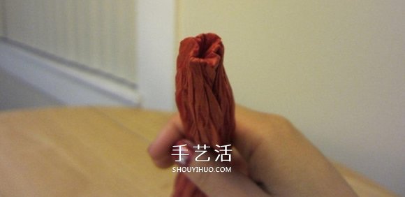 康乃馨怎么折詳細圖解 母親節(jié)康乃馨折紙教程 -  rpnrmr.com