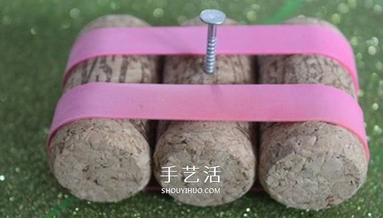 簡單小帆船制作方法 紅酒瓶塞DIY會浮的小船 -  rpnrmr.com