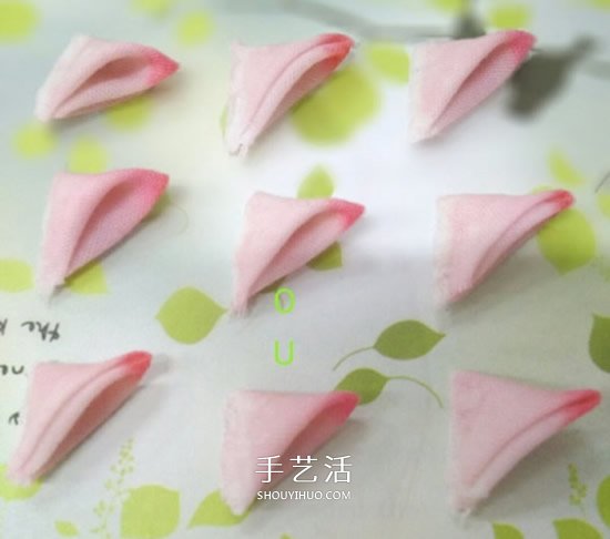 不織布做荷花發(fā)卡圖解 手工布藝蓮花發(fā)飾DIY -  rpnrmr.com