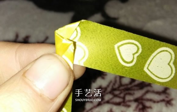 絲帶折玫瑰花戒指圖解 怎么折絲帶玫瑰戒指 -  rpnrmr.com